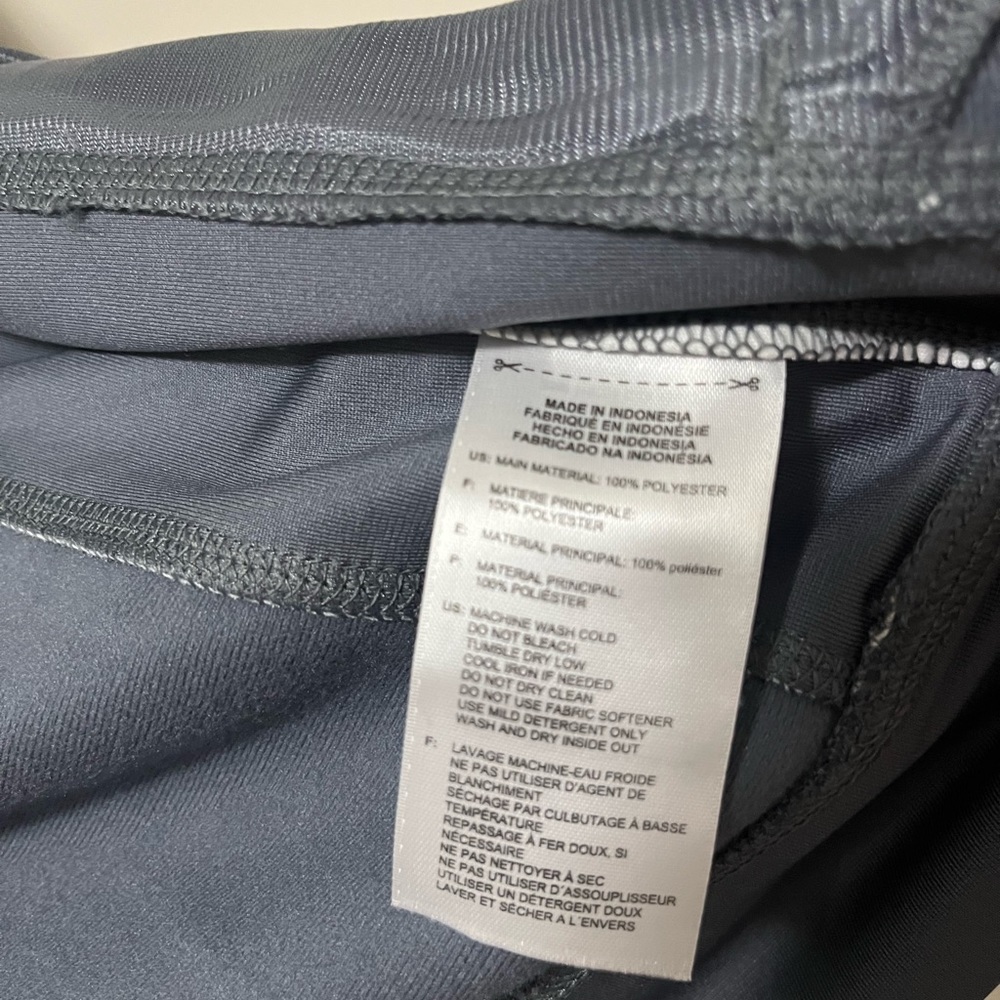 Super comfy adidas lightweight jacket.